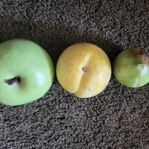 Vintage Soapstone/Ceramic Fruit